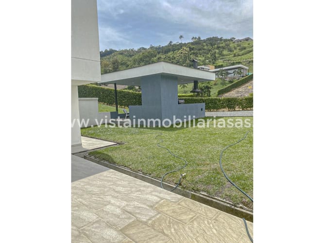 Casa de 6 alcobas en venta en La Manuela, Manizales, 400 m² · foto 11 de 24