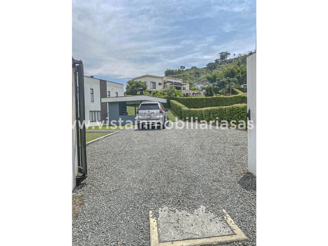 Casa de 6 alcobas en venta en La Manuela, Manizales, 400 m² · foto 12 de 24