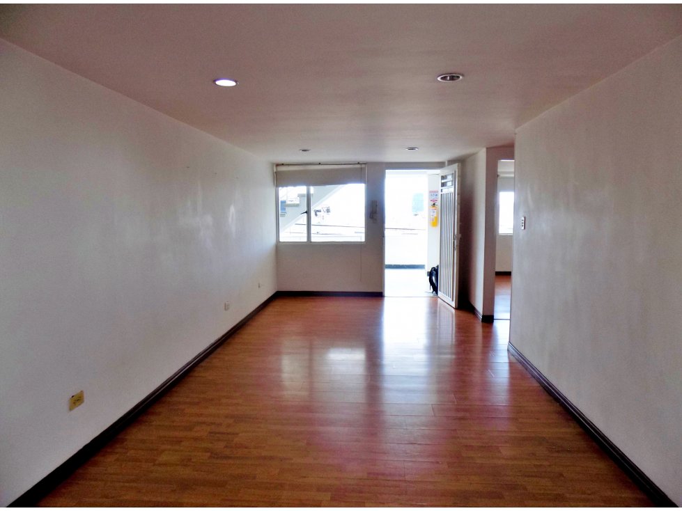 Apartamento en venta en Milan, Manizales · foto 3 de 17