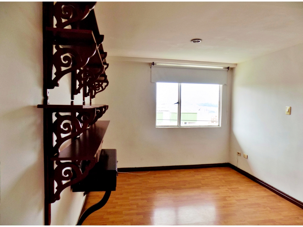 Apartamento en venta en Milan, Manizales · foto 8 de 17