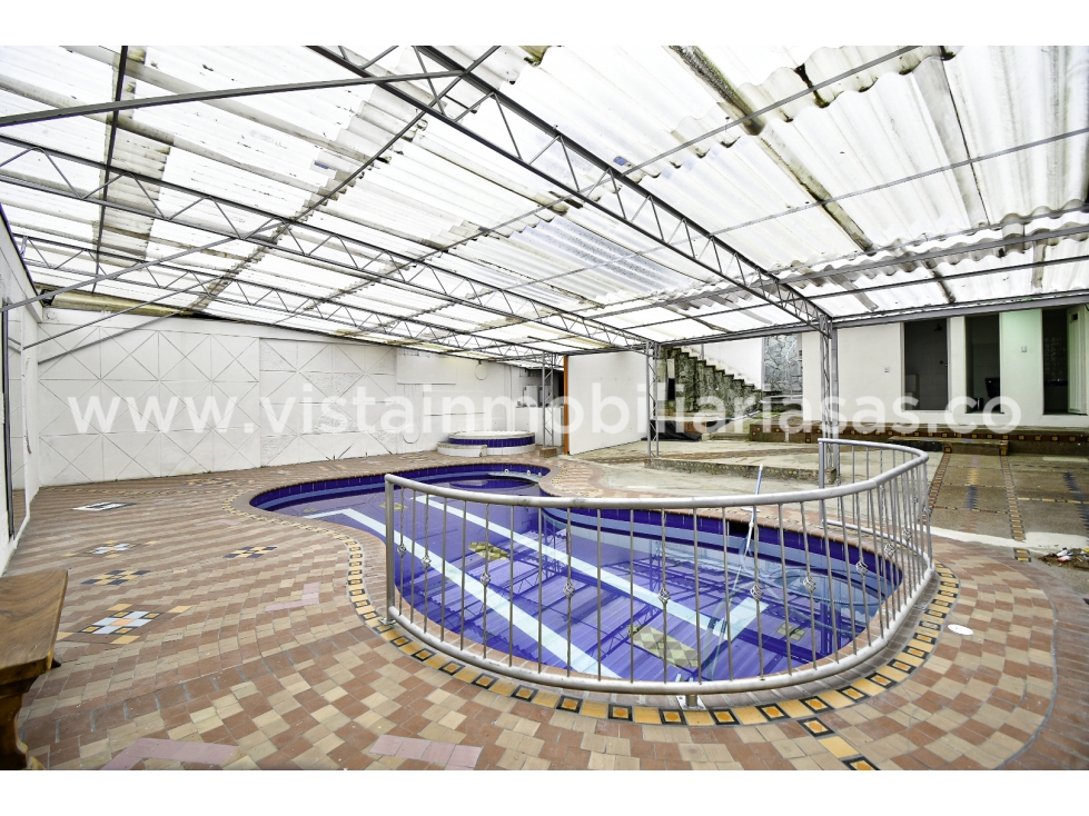 Casa en venta en La Camelia, Manizales · foto 2 de 24