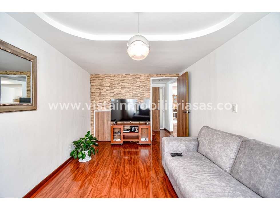 Casa en venta en Alta Suiza, Manizales · foto 3 de 24