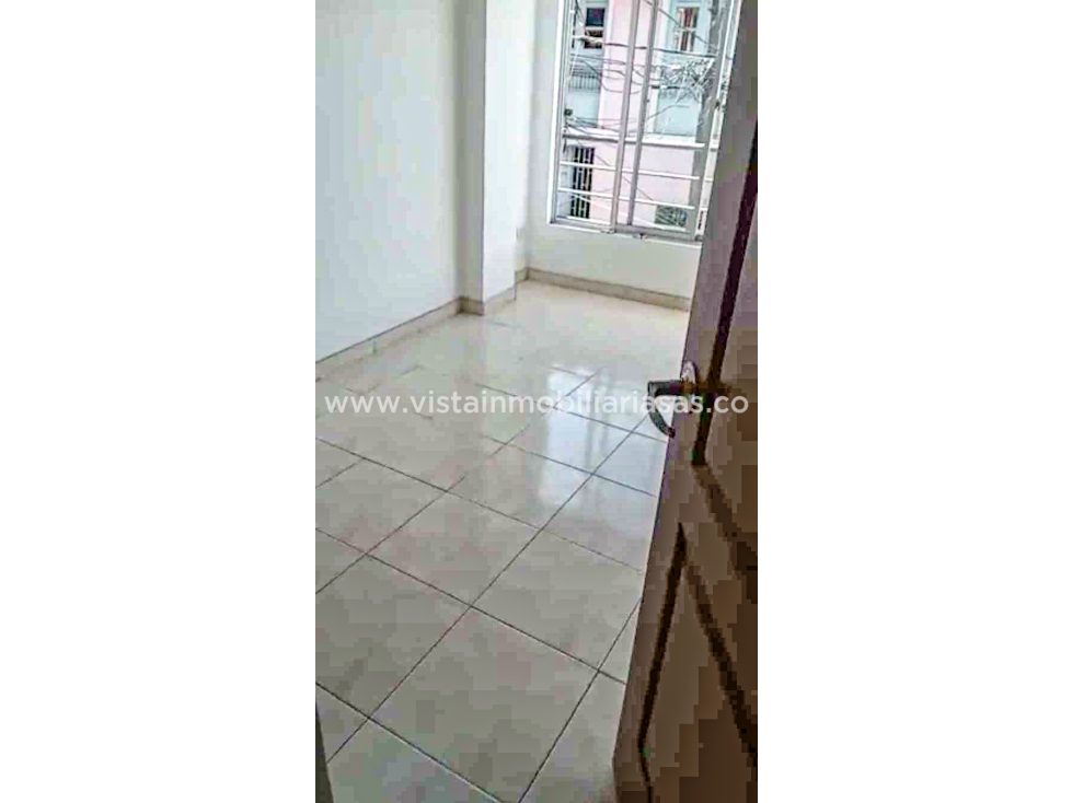 Apartamento en venta en Las Americas, Manizales · foto 2 de 8