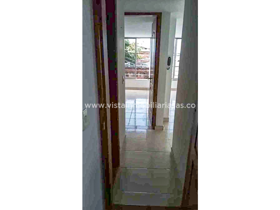 Apartamento en venta en Las Americas, Manizales · foto 4 de 8