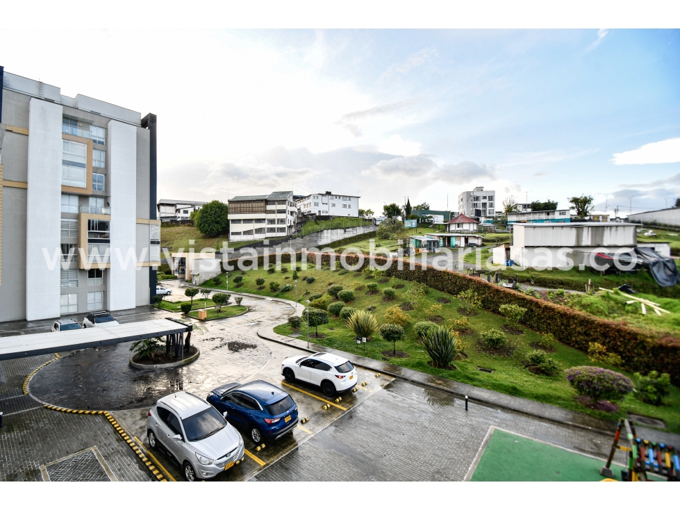 Apartamento en venta en Milan, Manizales · foto 2 de 24