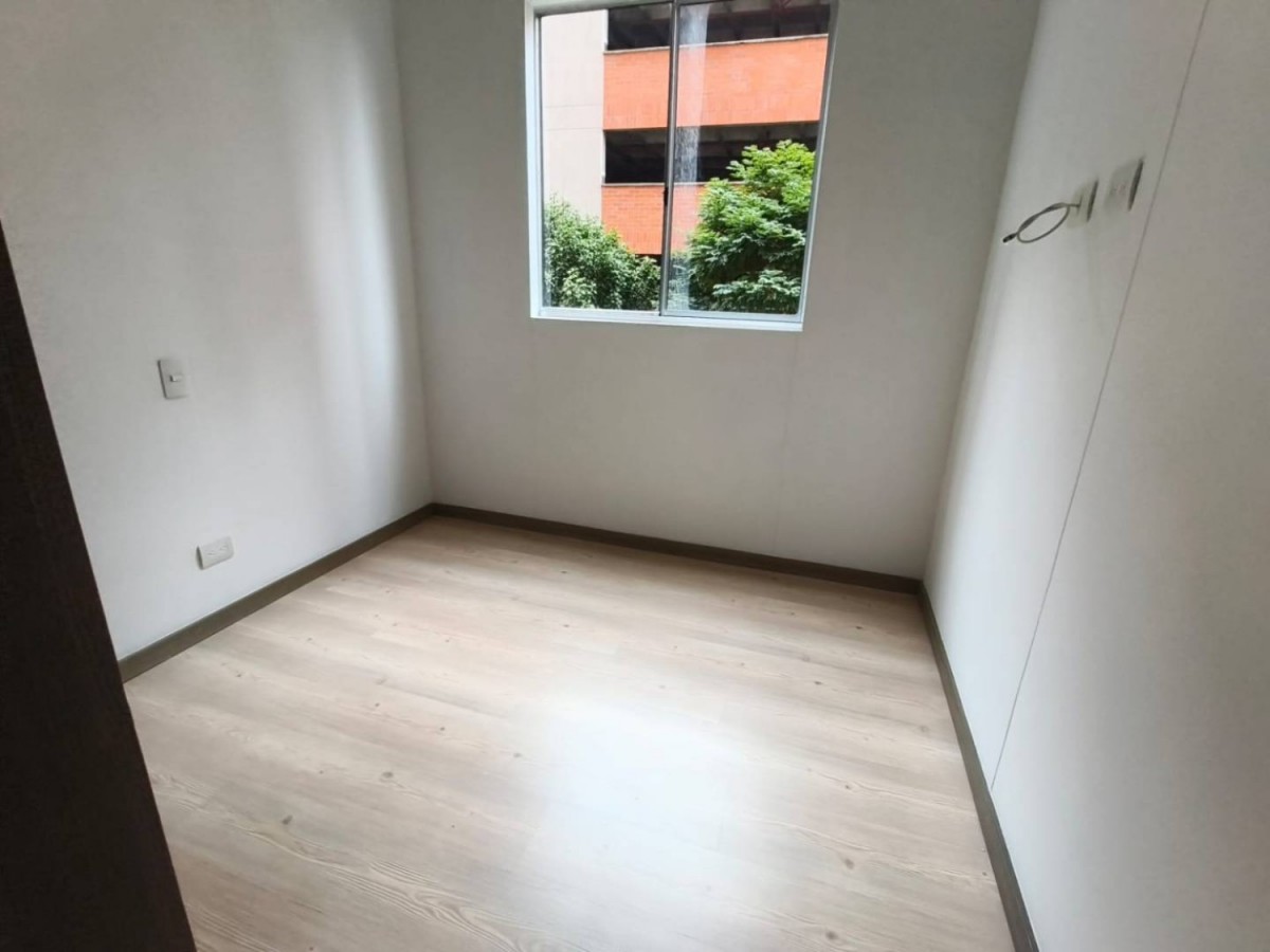 Apartamento en arriendo en San German, Medellín · foto 6 de 14