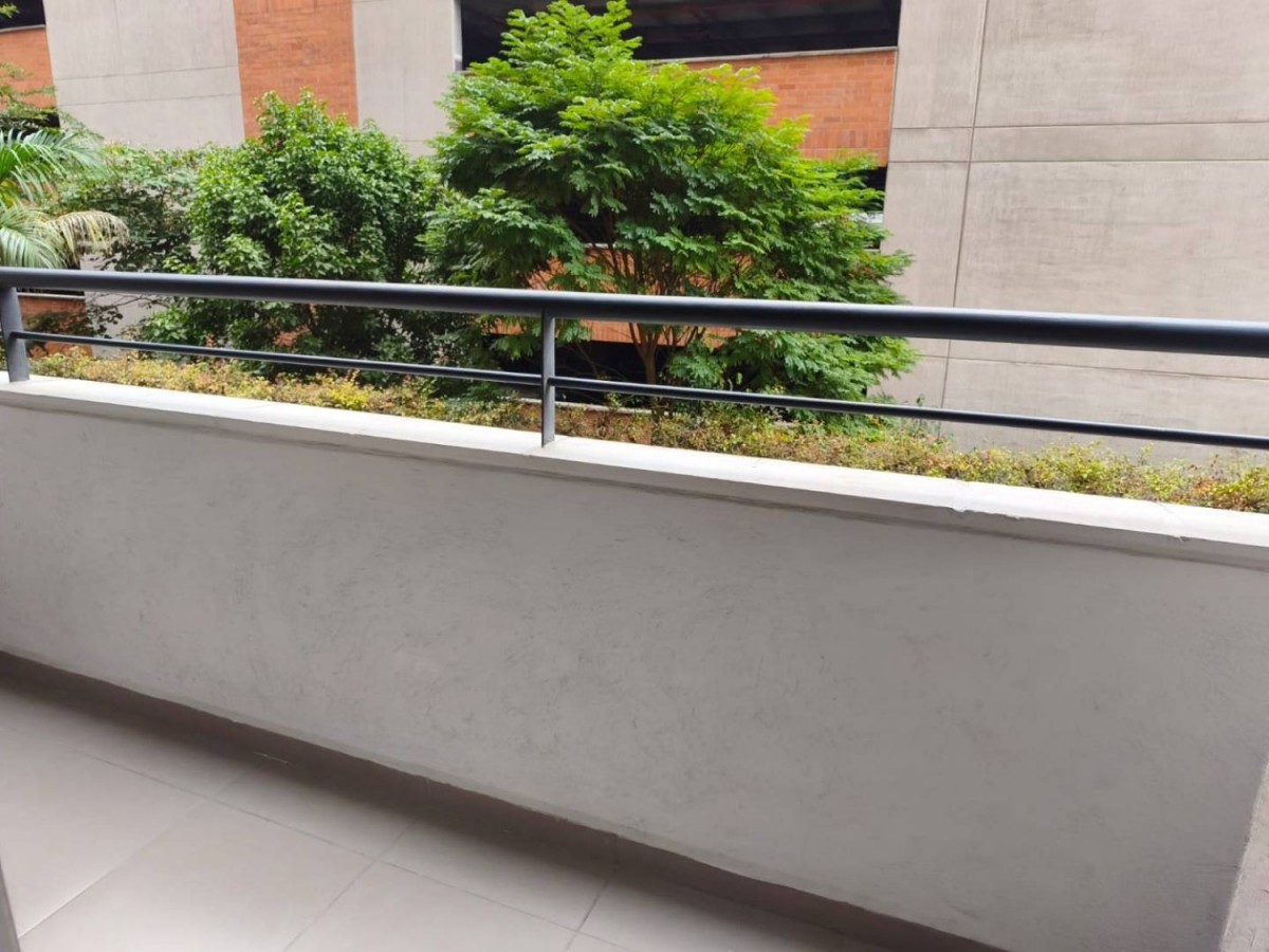 Apartamento en arriendo en San German, Medellín · foto 14 de 14