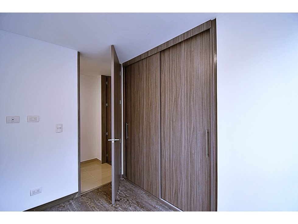 Apartamento en venta en Milan, Manizales · foto 9 de 12