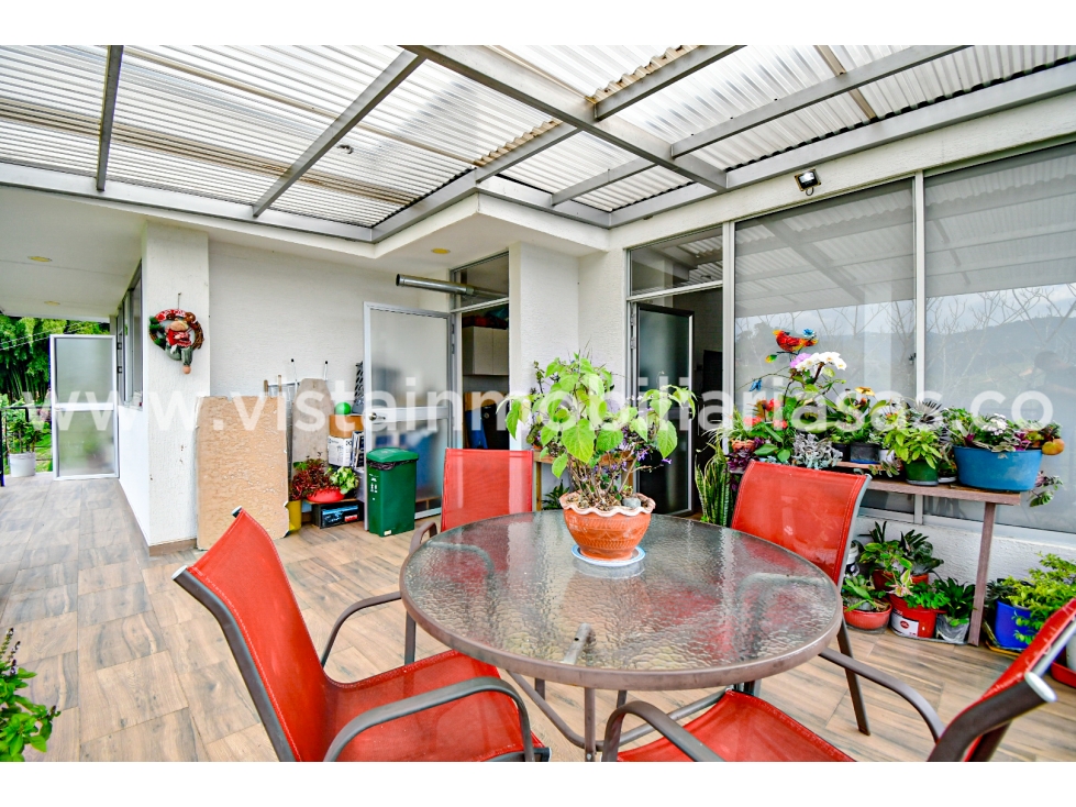 Casa en venta en San Bernardo Del Viento, Manizales · foto 4 de 24