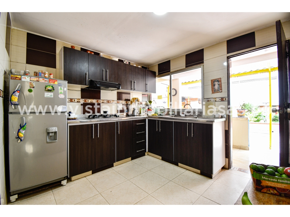 Casa en venta en Chipre, Manizales · foto 7 de 24