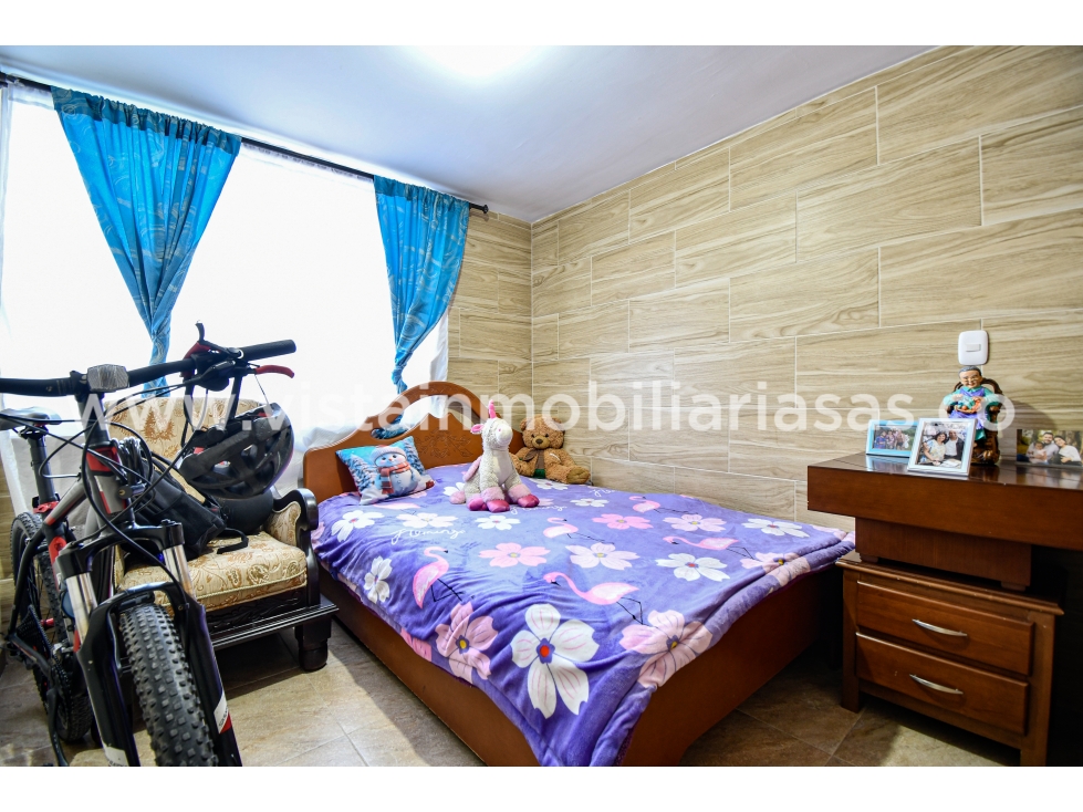 Apartamento en venta en Los Agustinos, Manizales · foto 9 de 12