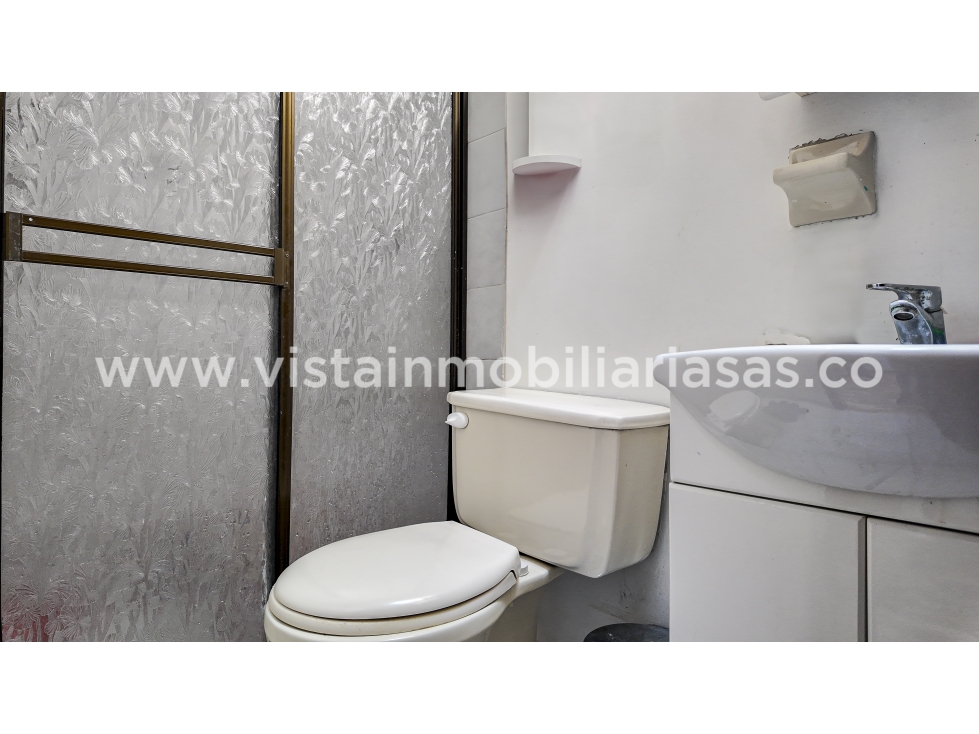 Casa en venta en Avenida Kevin Angel, Manizales · foto 10 de 12