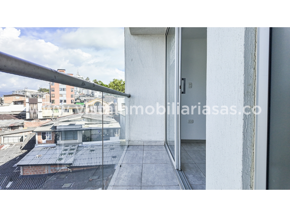 Apartamento en venta en Chipre, Manizales · foto 4 de 15