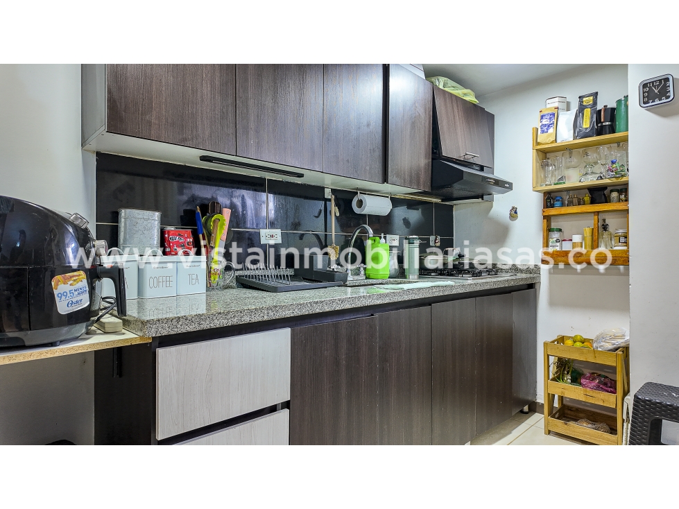 Apartamento en venta en Chipre, Manizales · foto 6 de 13