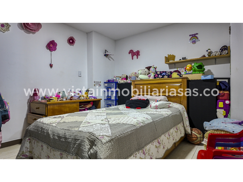 Apartamento en venta en Chipre, Manizales · foto 8 de 13