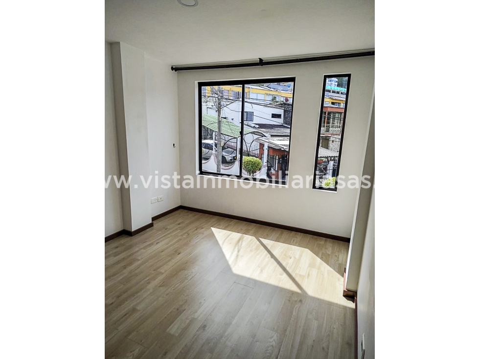Casa en venta en La Francia, Manizales · foto 3 de 16