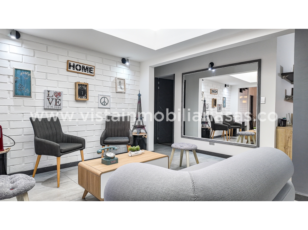 Casa en venta en Alhambra, Manizales · foto 2 de 24