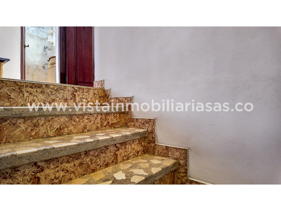 Casa en venta en Avenida Kevin Angel, Manizales · foto 7 de 18
