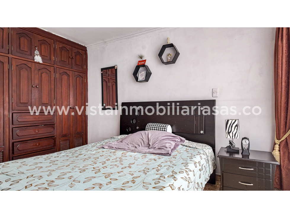 Casa en venta en Avenida Kevin Angel, Manizales · foto 15 de 18