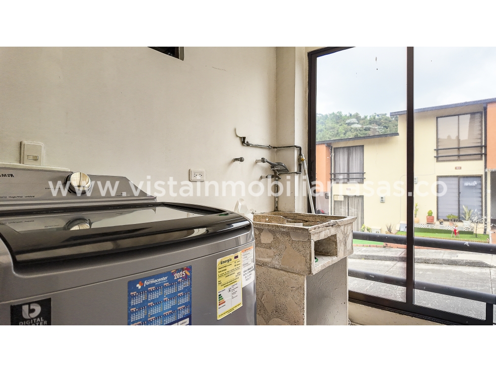Casa en venta en Avenida Kevin Angel, Manizales · foto 18 de 18