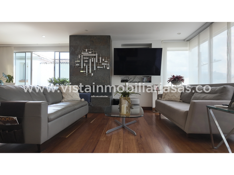 Casa en venta en El Trebol, Manizales · foto 2 de 24