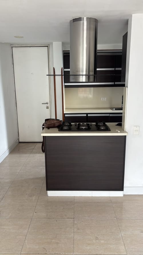 Apartamento de 2 alcobas en venta en Prados Del Norte, Cali, 60 m² · foto 4 de 18