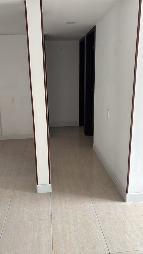 Apartamento de 2 alcobas en venta en Prados Del Norte, Cali, 60 m² · foto 14 de 18