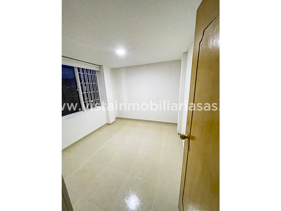 Apartamento en venta en Panorama, Manizales · foto 8 de 13