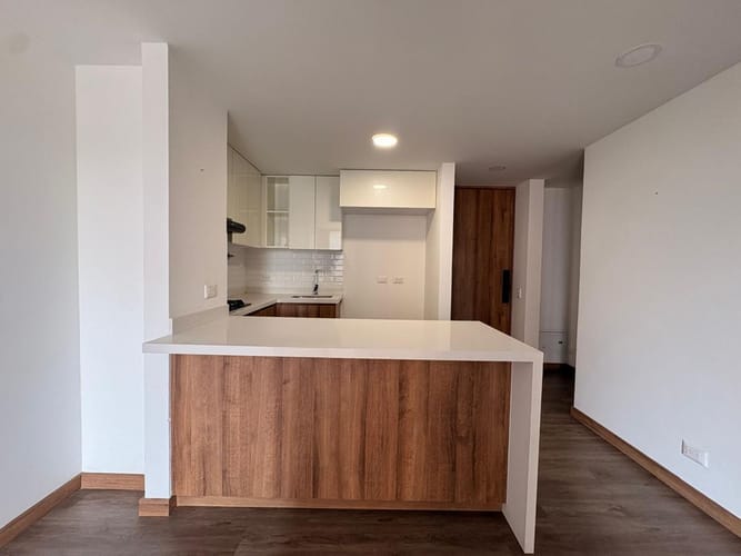 Apartamento de 2 alcobas en arriendo en Mugá, Envigado, 62 m² · foto 4 de 11