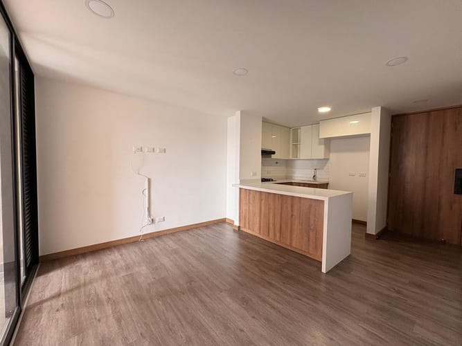 Apartamento de 2 alcobas en arriendo en Mugá, Envigado, 62 m² · foto 5 de 11