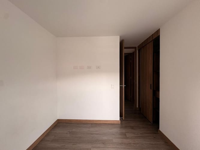 Apartamento de 2 alcobas en arriendo en Mugá, Envigado, 62 m² · foto 9 de 11