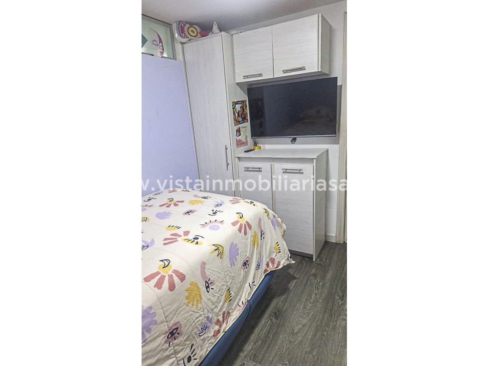 Apartamento en venta en Chipre, Manizales · foto 2 de 8