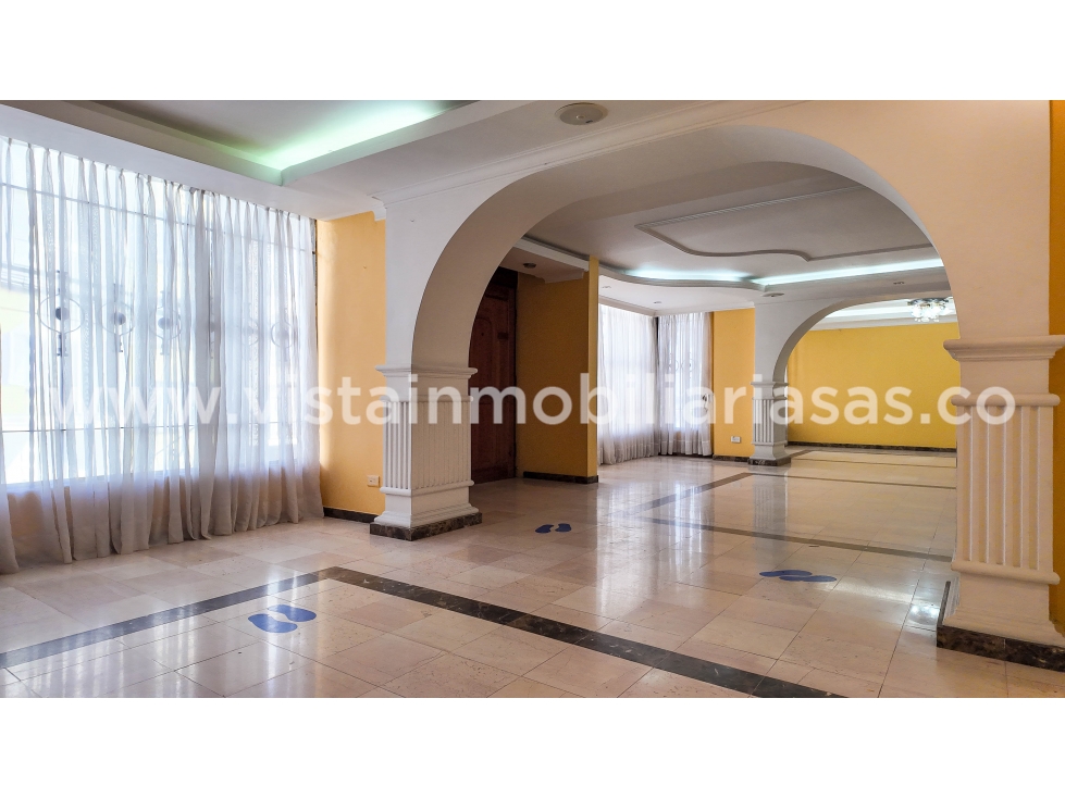 Casa en venta en La Camelia, Manizales · foto 4 de 24