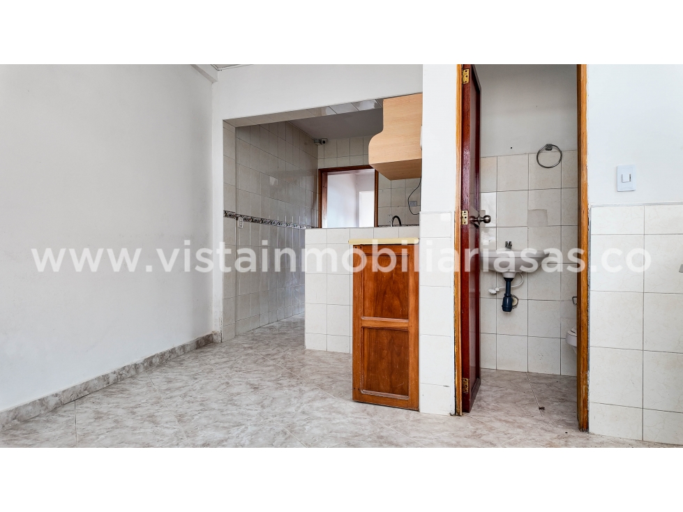 Casa en venta en Chipre, Manizales · foto 2 de 24