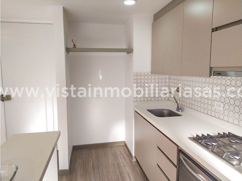 Apartamento en venta en Estambul, Manizales · foto 4 de 17