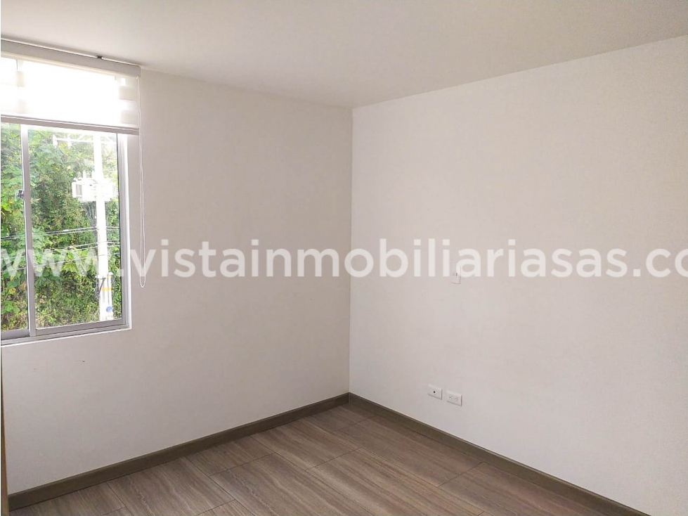 Apartamento en venta en Estambul, Manizales · foto 12 de 17