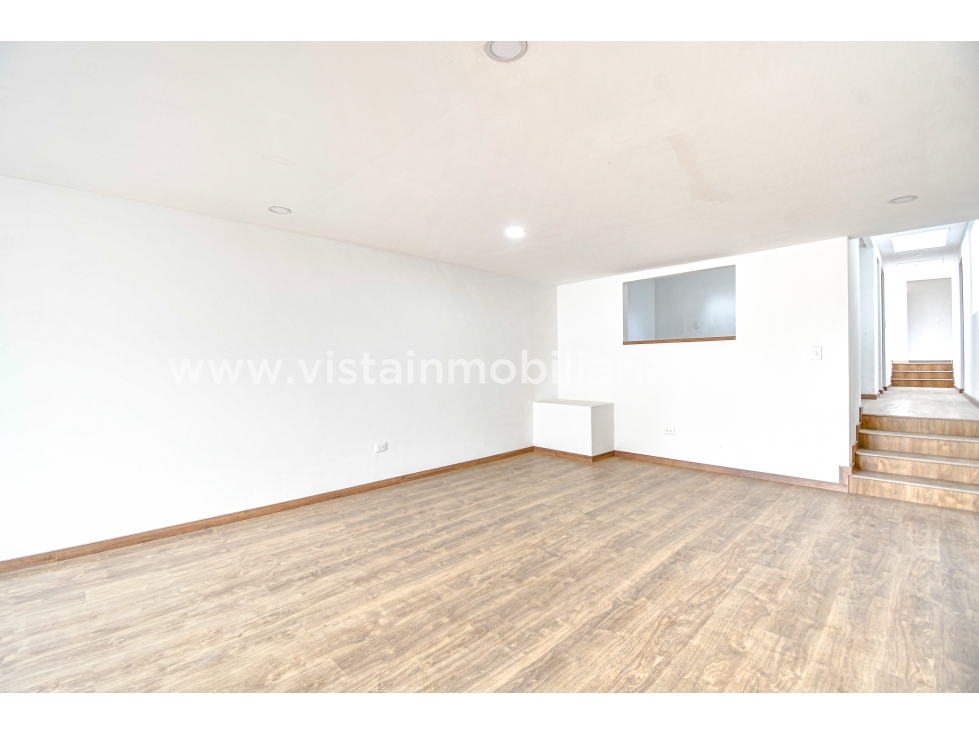 Casa en venta en La Camelia, Manizales · foto 3 de 24