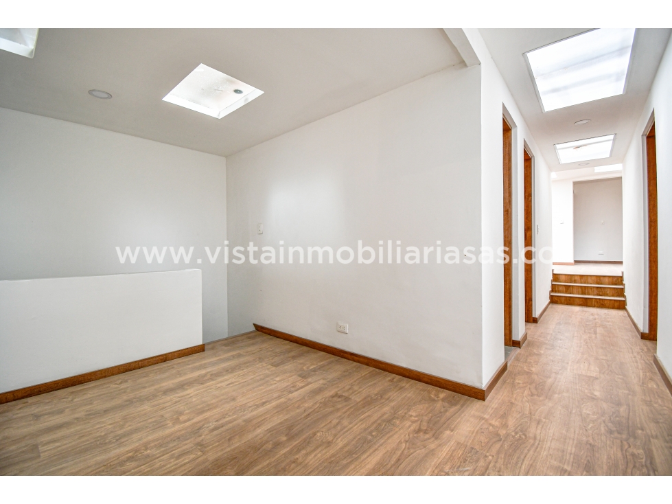 Casa en venta en La Camelia, Manizales · foto 5 de 24