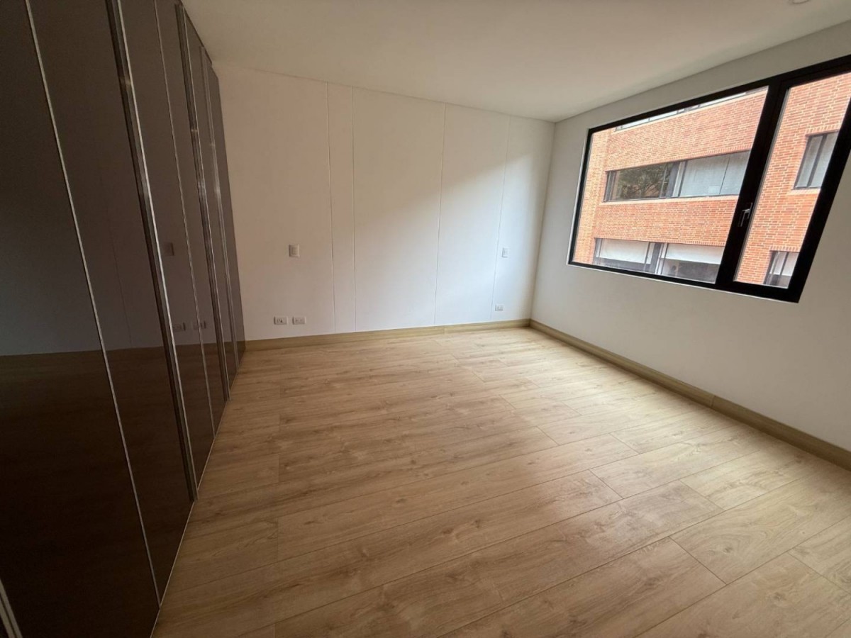 Apartamento en venta en Los Rosales, Bogotá · foto 13 de 20
