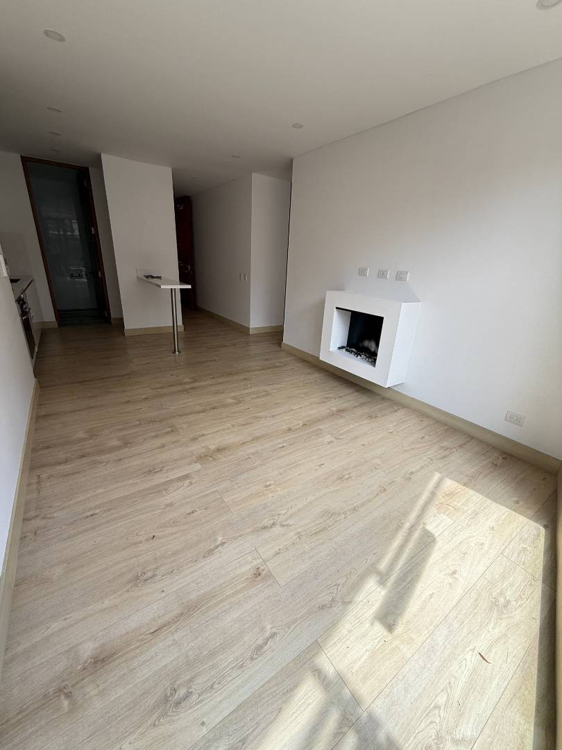 Apartamento en venta en Los Rosales, Bogotá · foto 14 de 20