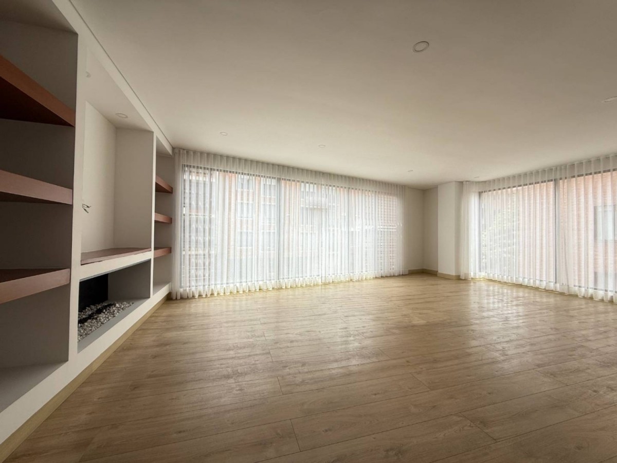 Apartamento en venta en Los Rosales, Bogotá · foto 9 de 20