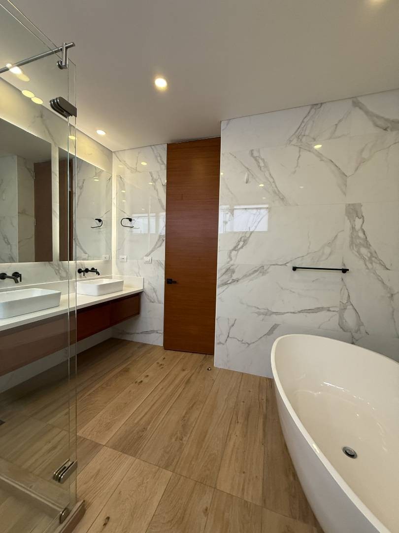 Apartamento en venta en Los Rosales, Bogotá · foto 15 de 20