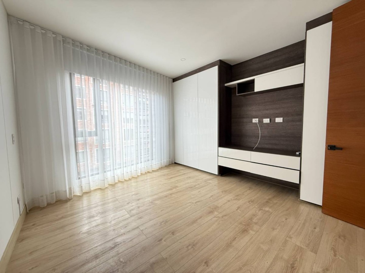 Apartamento en venta en Los Rosales, Bogotá · foto 16 de 20