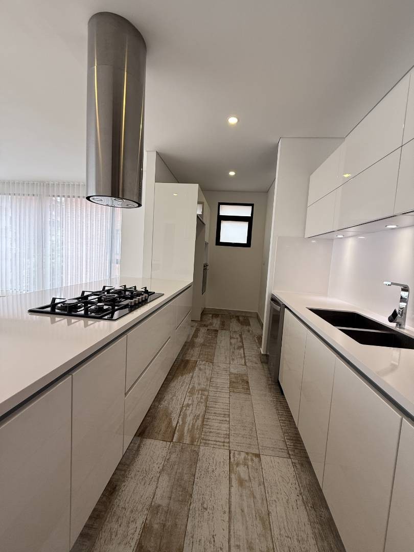 Apartamento en venta en Los Rosales, Bogotá · foto 18 de 20