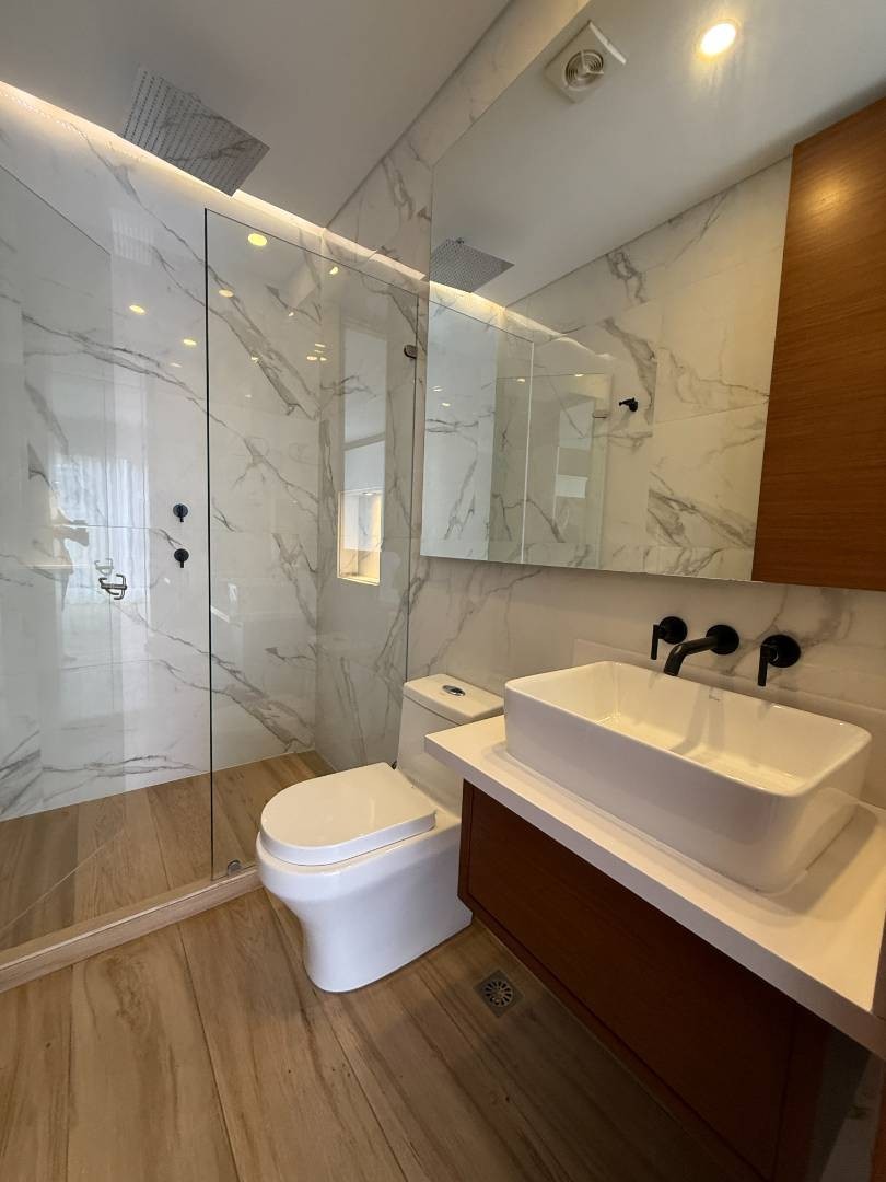 Apartamento en venta en Los Rosales, Bogotá · foto 19 de 20