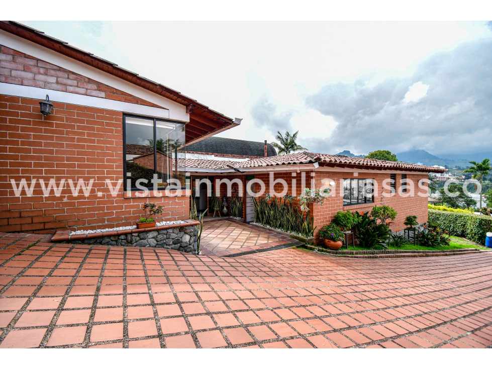 Casa en venta en Alhambra, Manizales · foto 2 de 24