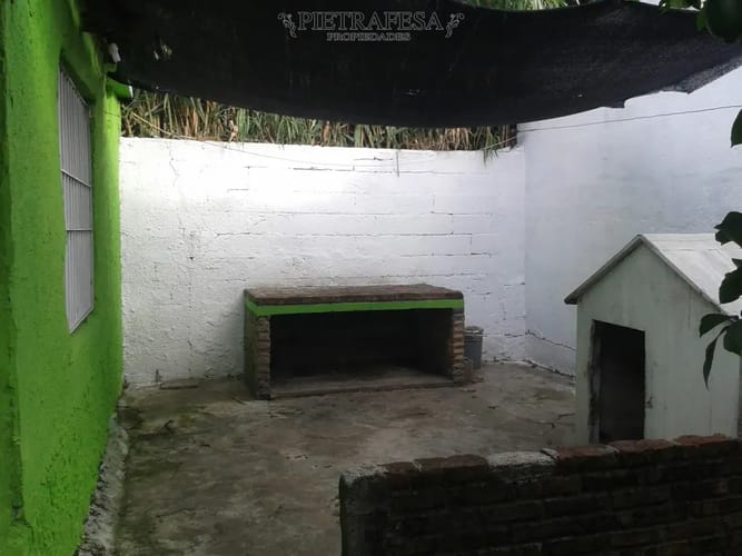Galpón + apto en alquiler, 2 baños. Cerrito. · Foto 6