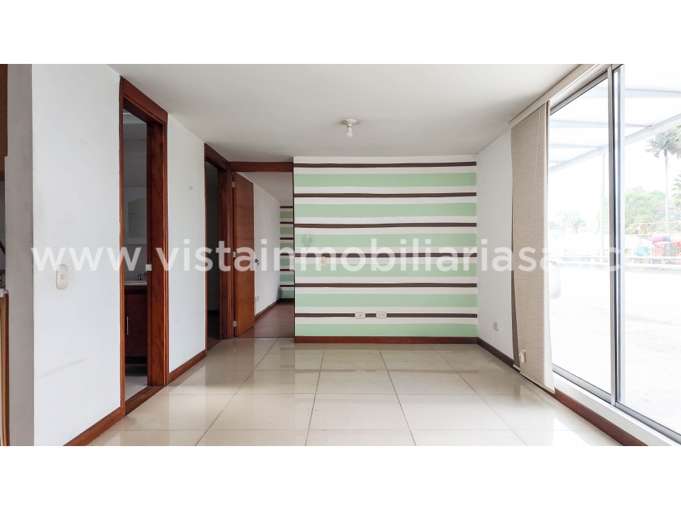 Apartamento en venta en Chipre, Manizales · foto 2 de 14