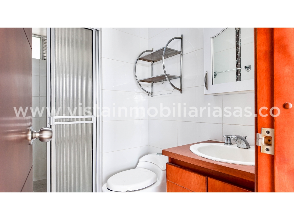 Apartamento en venta en Chipre, Manizales · foto 4 de 14