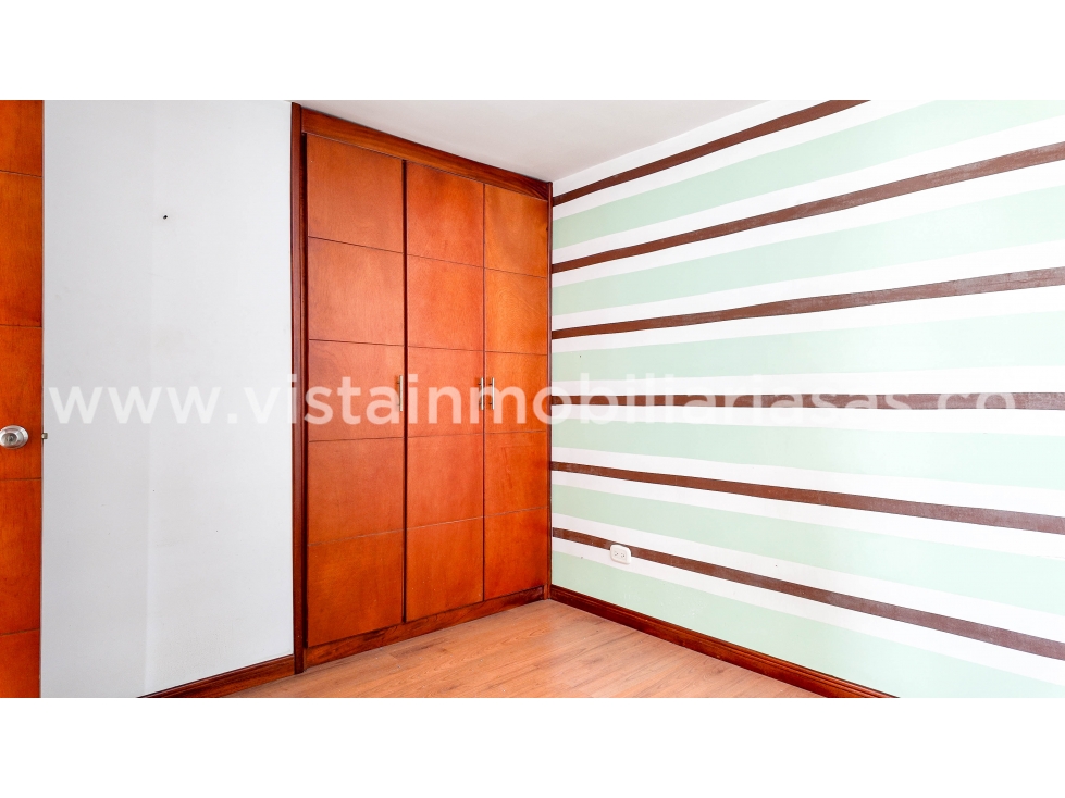 Apartamento en venta en Chipre, Manizales · foto 6 de 14